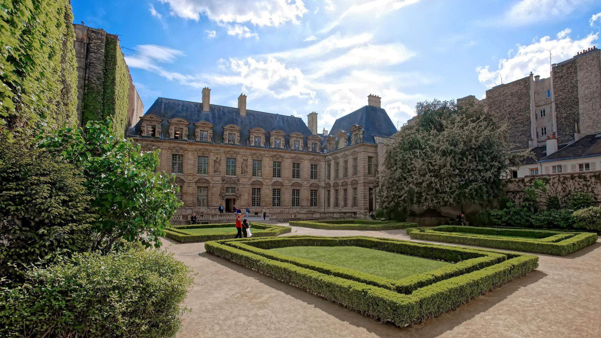 Jardin de l'Hôtel de Sully