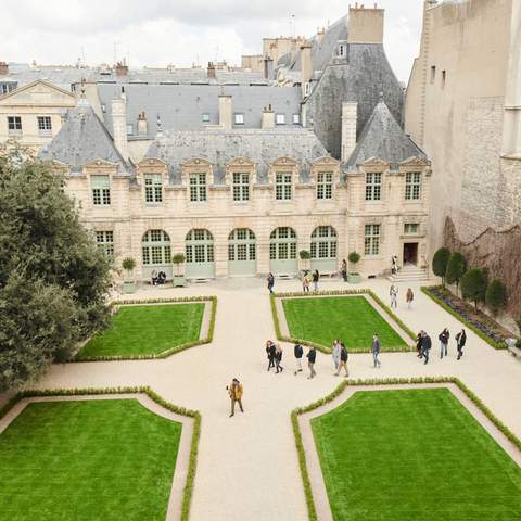 Jardin de l'Hôtel de Sully