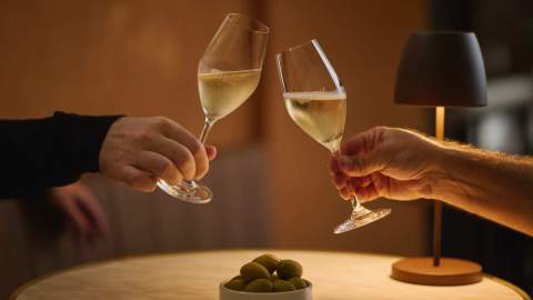 Strange Bedfellows Rum and Champagne Come Together at Lola Belle
