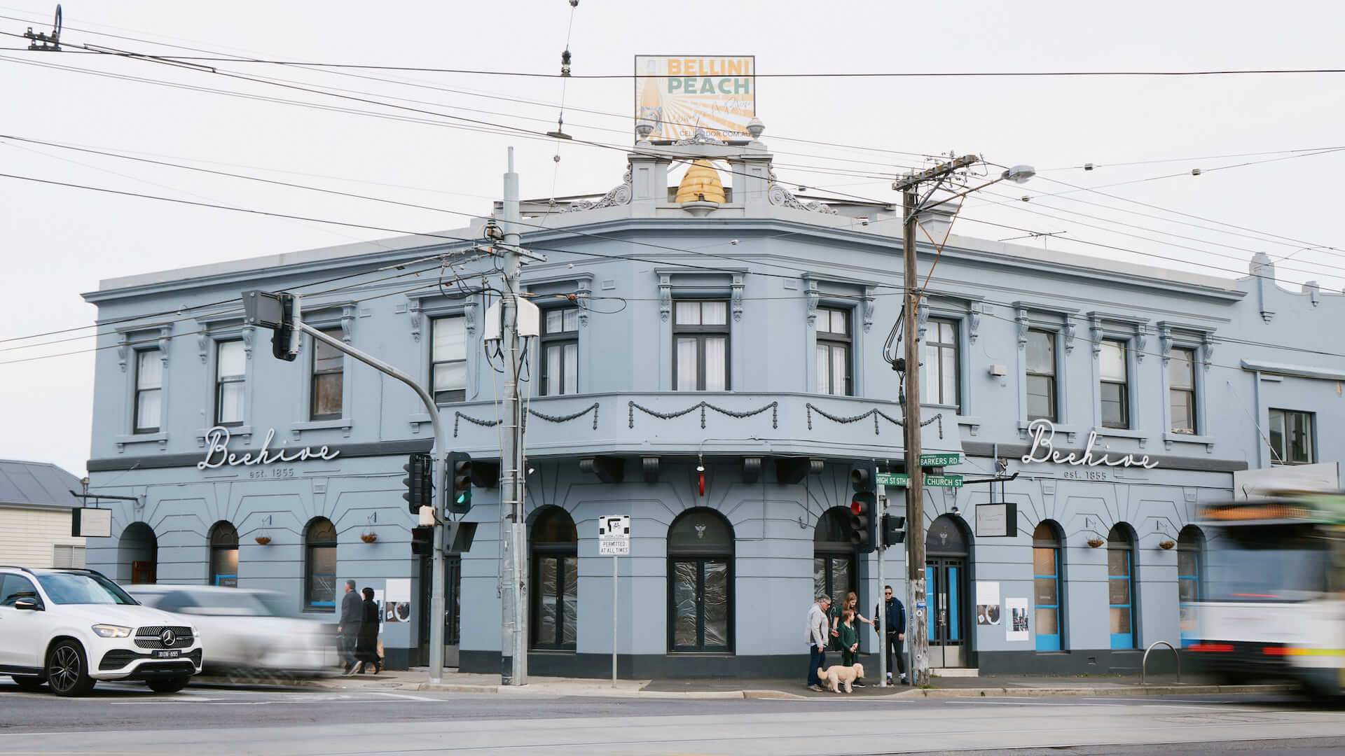 The Beehive pub in Hawthorn