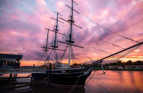 Dunbrody Famine Ship