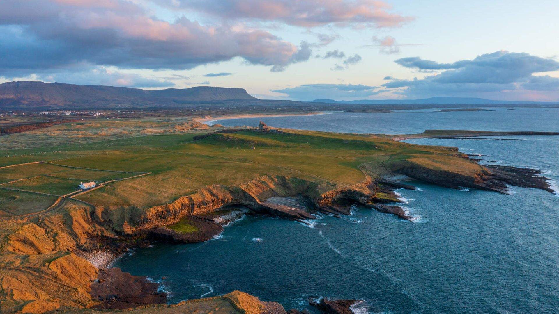 Mullaghmore Head Surfing