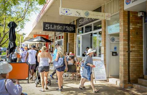 How to Have an Absolute Whale of a Time with a Weekend in Huskisson