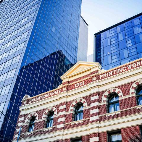 Lanson Place Parliament Gardens - luxury Melbourne hotel