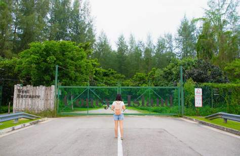 From Hiking Trails to Biking Paths, Here's How to See Another Side of Singapore for Free