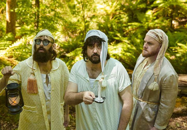 Background image for Aunty Donna Are Unleashing Their Brand-New Live Sketch Show 'Drem' on a Huge 2025 Global Tour