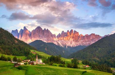 Travel Guide: Dolomites