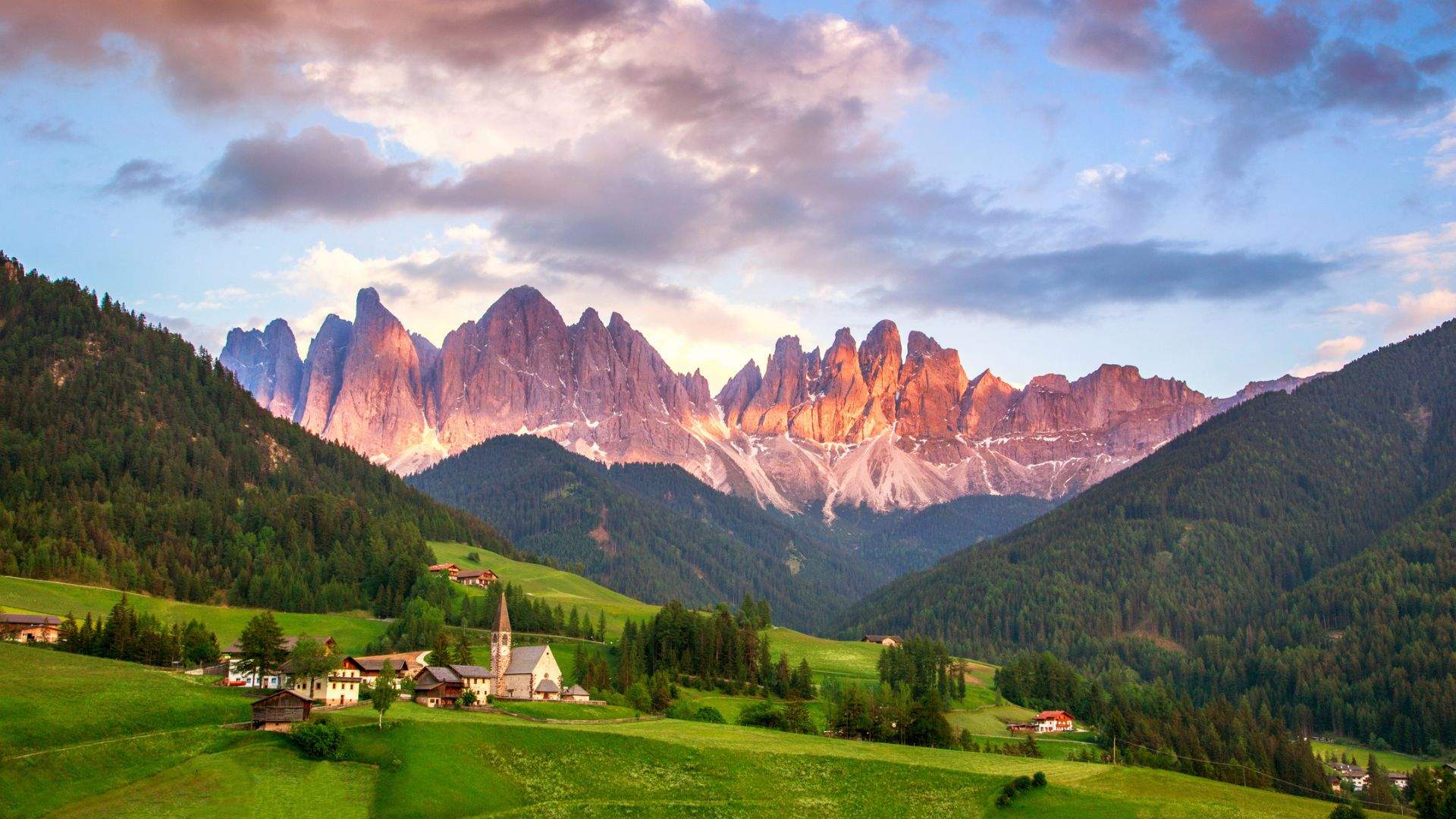 Travel Guide: Dolomites