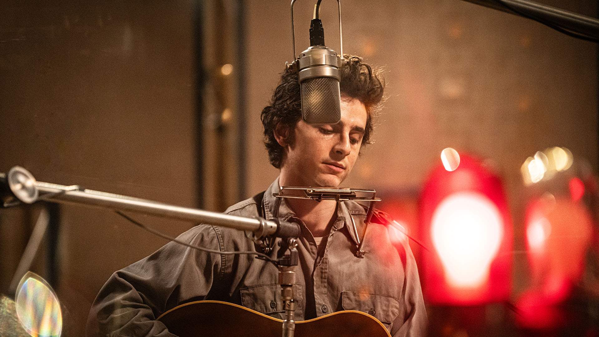 How Does It Feel to Make a Bob Dylan Biopic?: Timothée Chalamet, Elle Fanning, Monica Barbaro and James Mangold Chat 'A Complete Unknown'