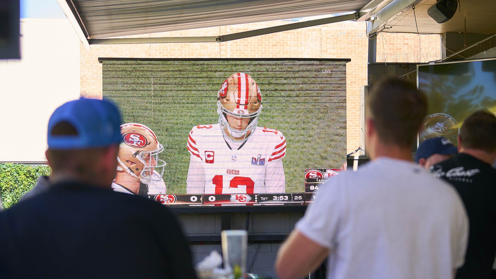 Seven Melbourne Venues Screening the Super Bowl for NFL Superfans