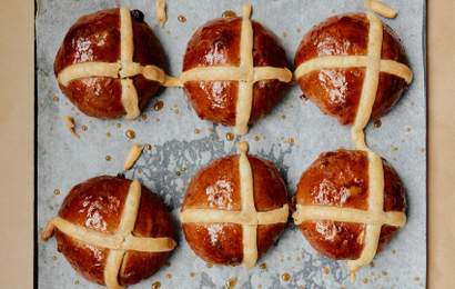 Background image for Easter Treat Alert: Andrew McConnell's Morning Market Is Serving Up Extra-Fancy Hot Cross Buns for the First Time