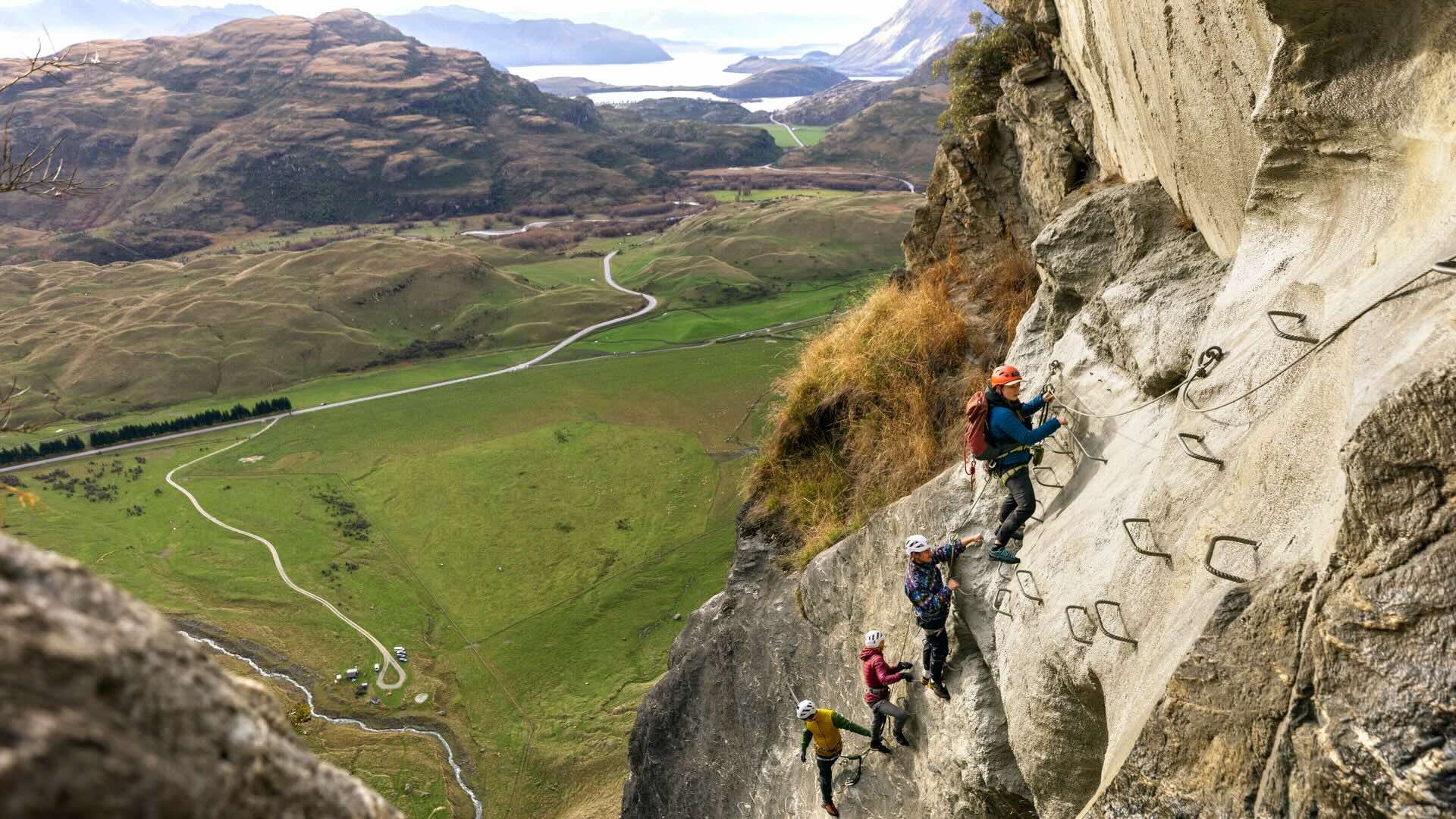 Adventure Awaits: Get Your Adrenaline Pumping on a Holiday in New Zealand