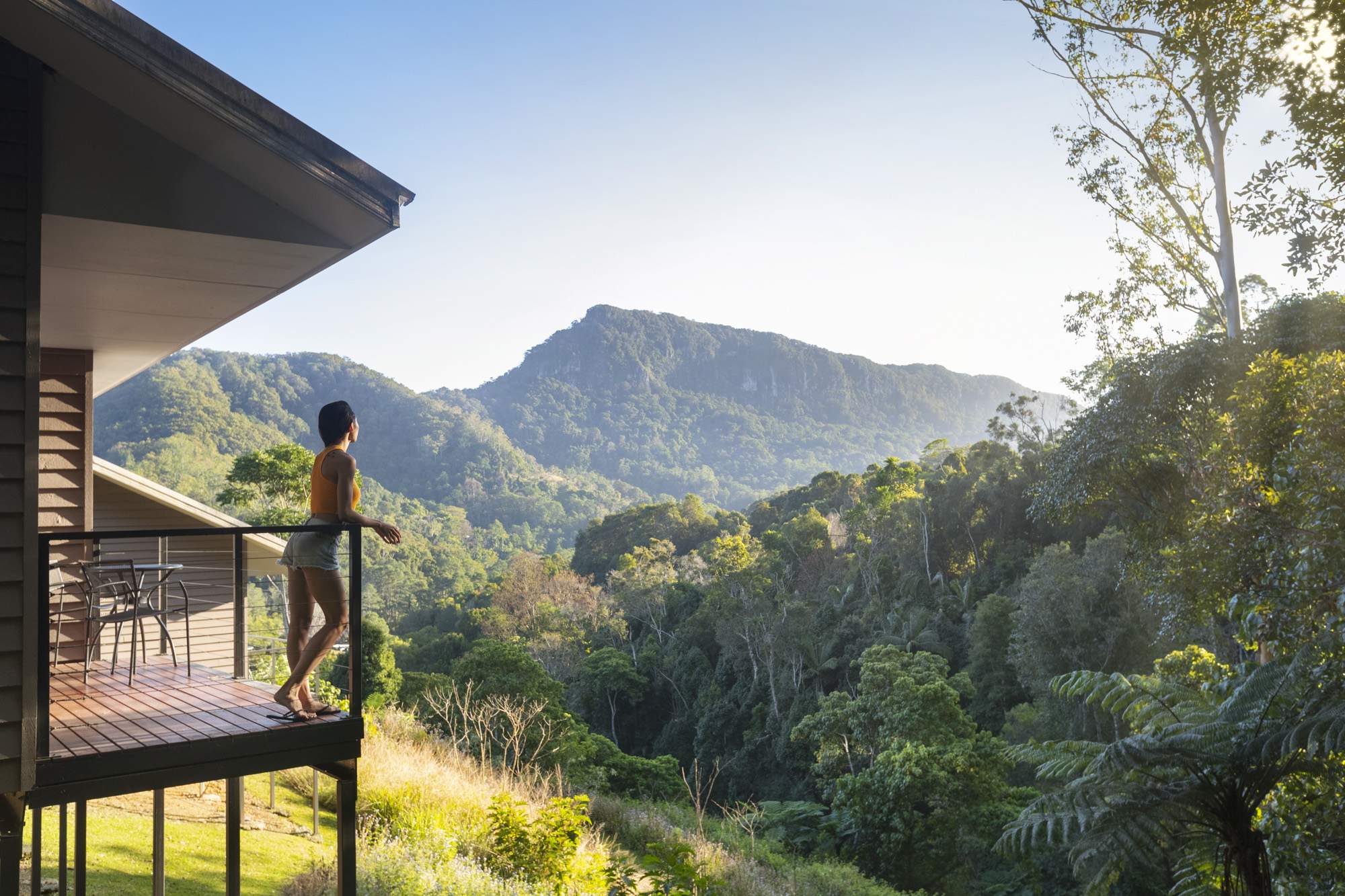 The Micro-Escape Era: How Wellness Retreats Became the New Weekend Bender