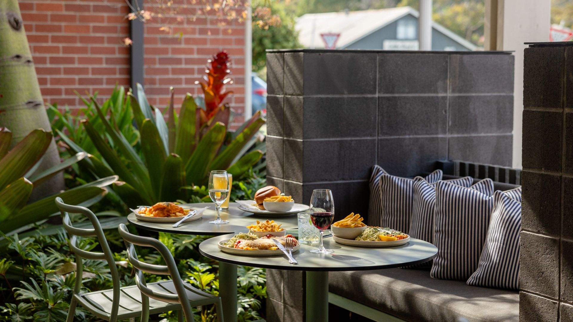 You Can Win the Ultimate Mornington Peninsula Mother's Day Getaway at Flinders Hotel