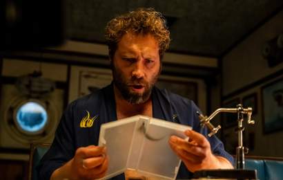Background image for Taking a Bite Out of Shark Flicks and Serial-Killer Films in the Same Australian Thriller: Jai Courtney and Sean Byrne Chat 'Dangerous Animals'