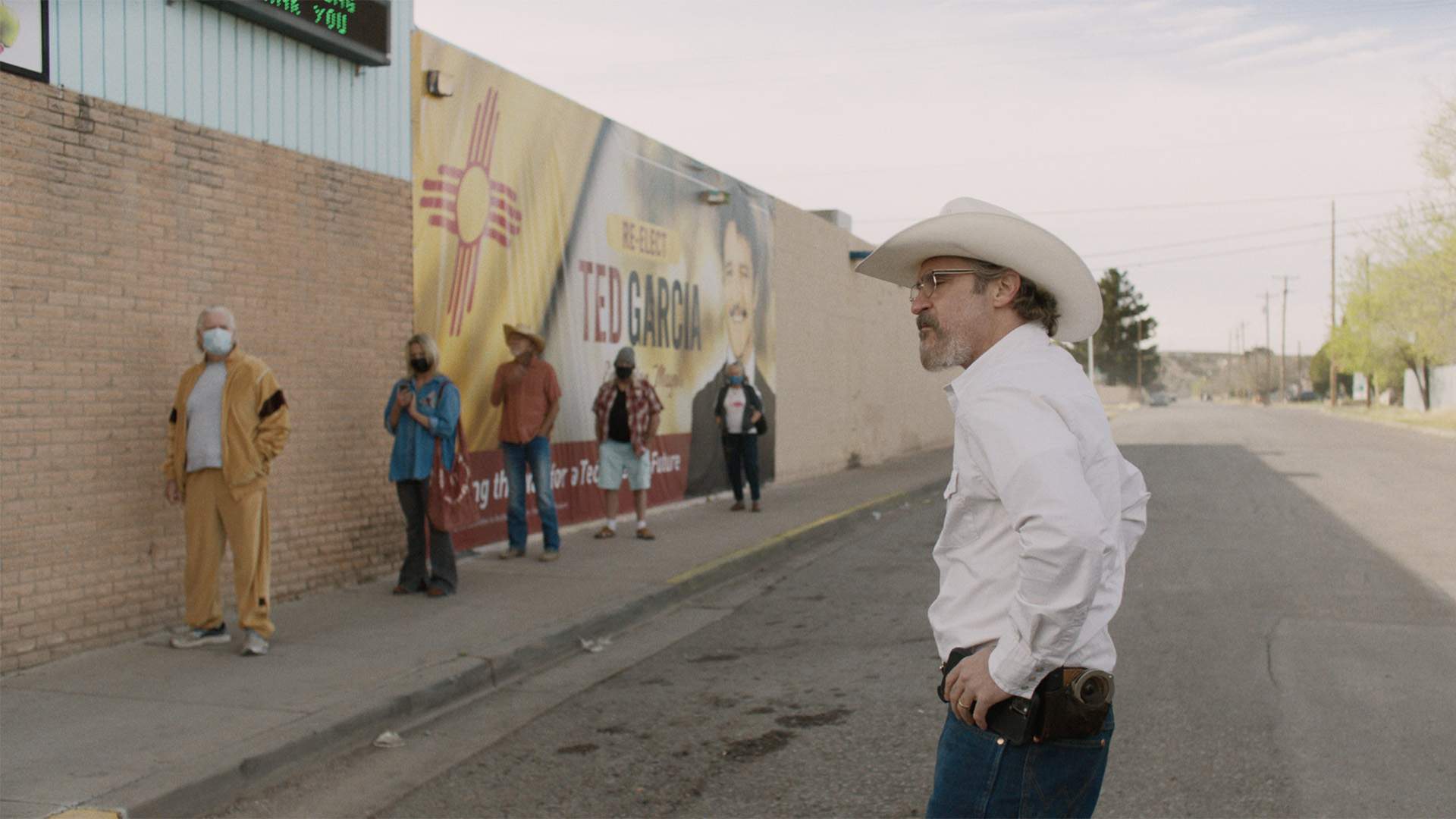 The Full Trailer for Ari Aster's 'Eddington' Is Filled with 2020's Nightmares — and Joaquin Phoenix and Pedro Pascal Facing Off