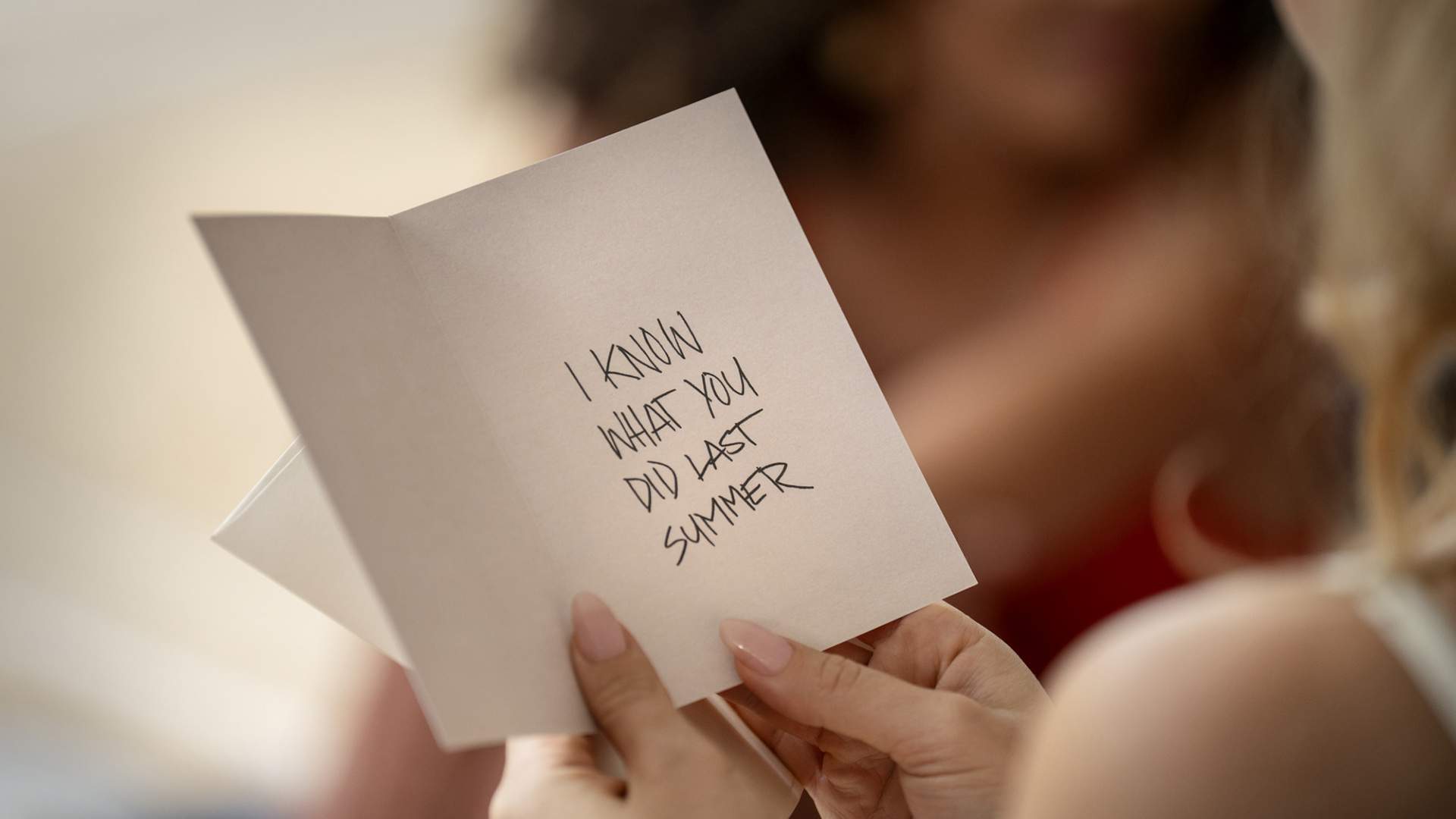 "Get Them Before They Get You" Is Jennifer Love Hewitt's Advice in the Latest 'I Know What You Did Last Summer' Trailer