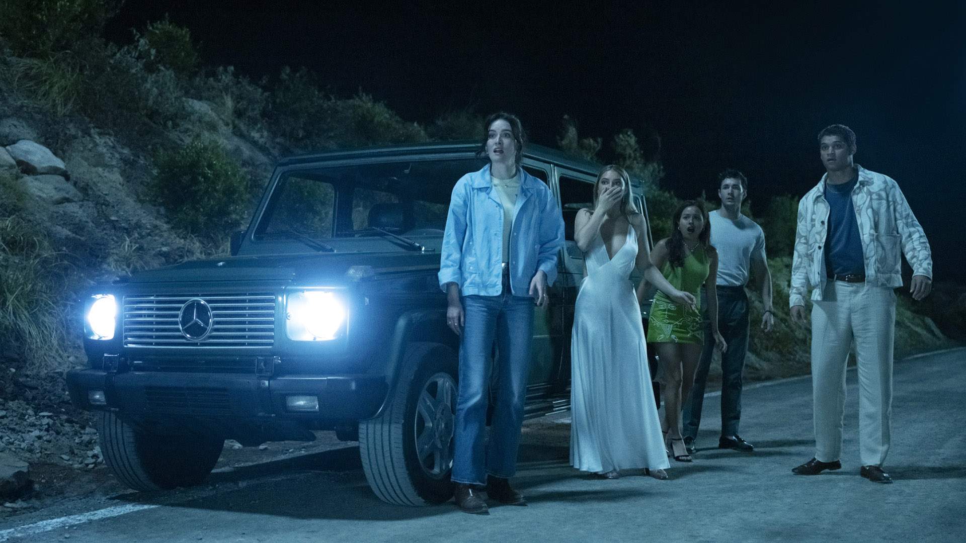 "Get Them Before They Get You" Is Jennifer Love Hewitt's Advice in the Latest 'I Know What You Did Last Summer' Trailer