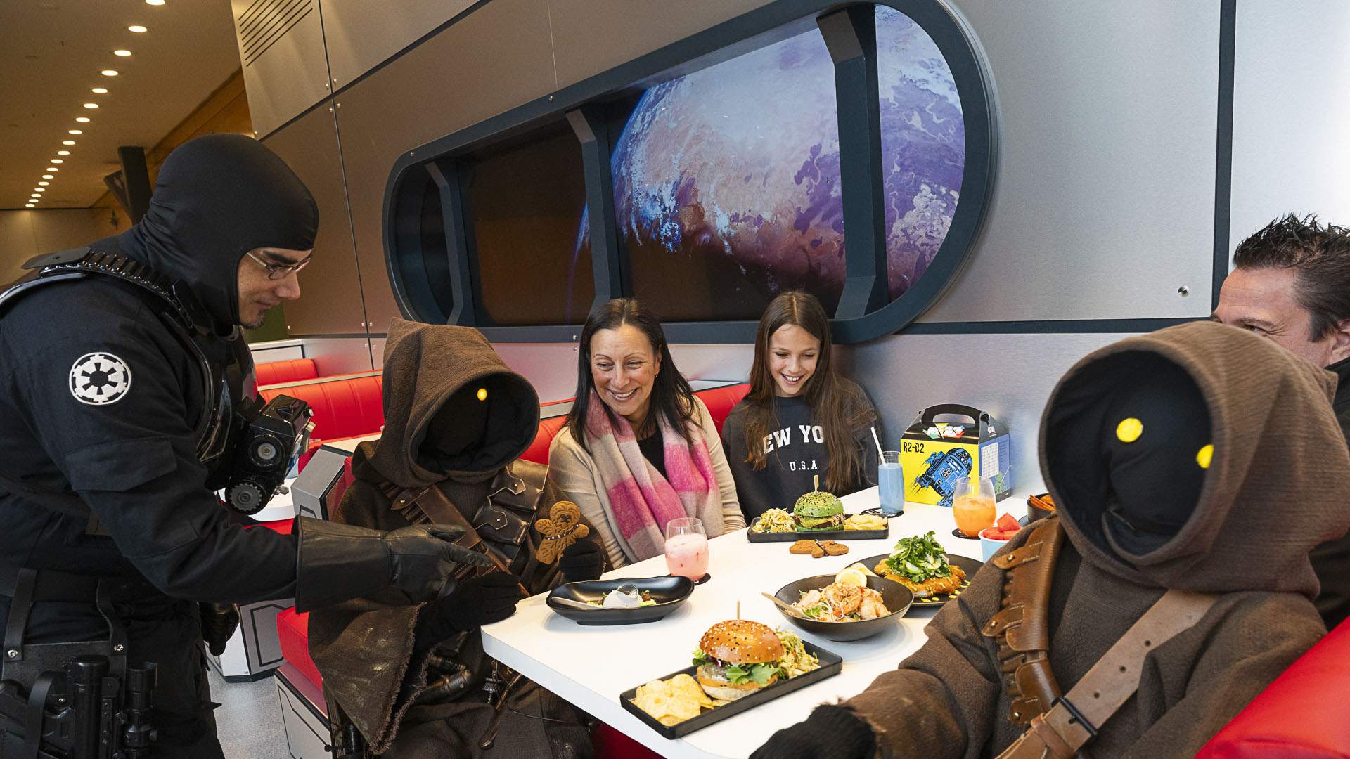 'Star Wars' Galactic Cafe