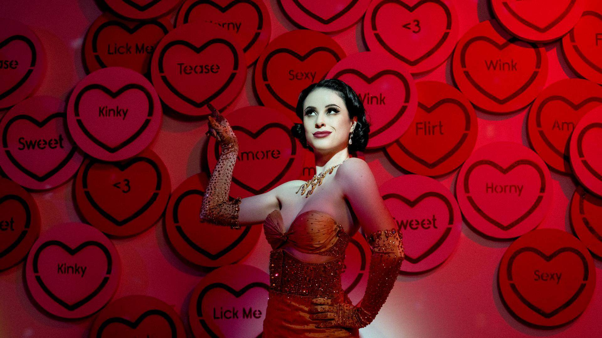 Late-Night Sessions at the Museum of Desire