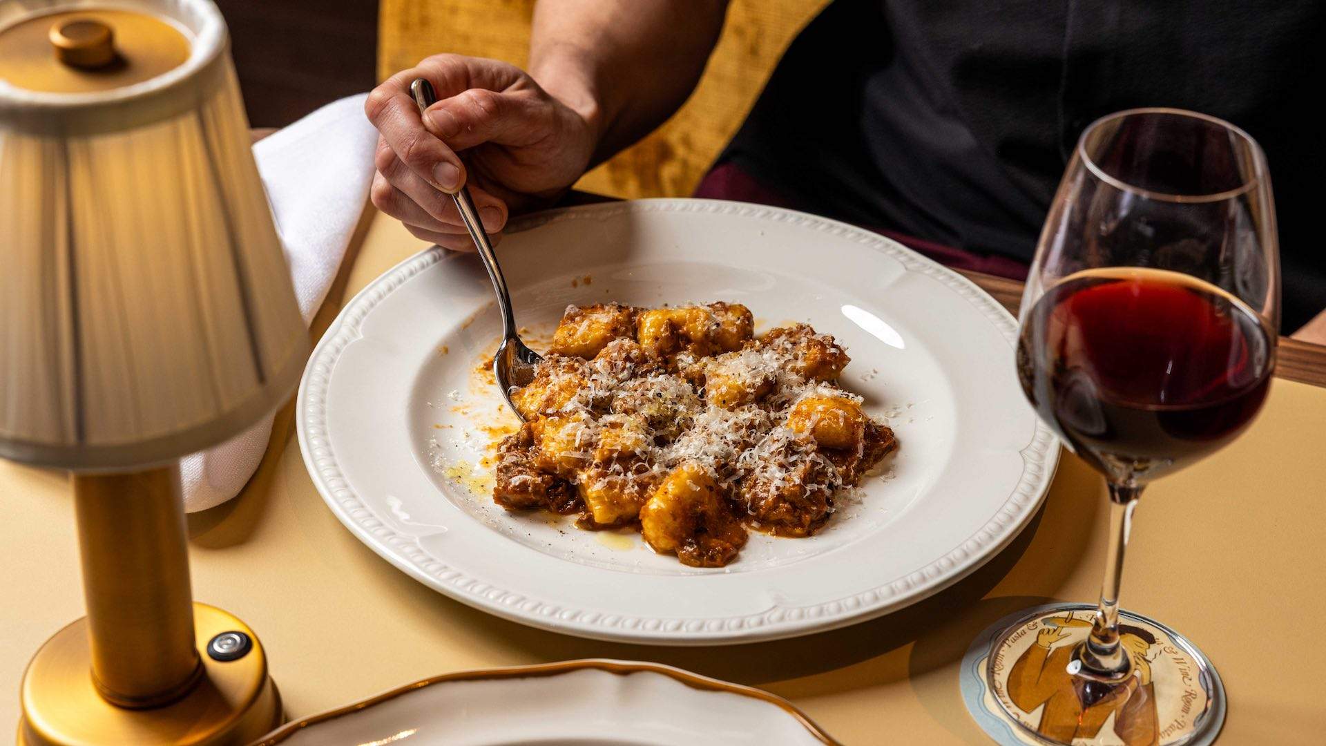 Rovollo Restaurant and Wine Room