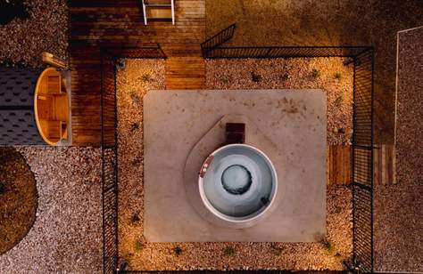 The Royal Mail Hotel Is Making Winter Stays Cosier with a New Outdoor Magnesium-Salt Hot Tub and a Finnish Sauna