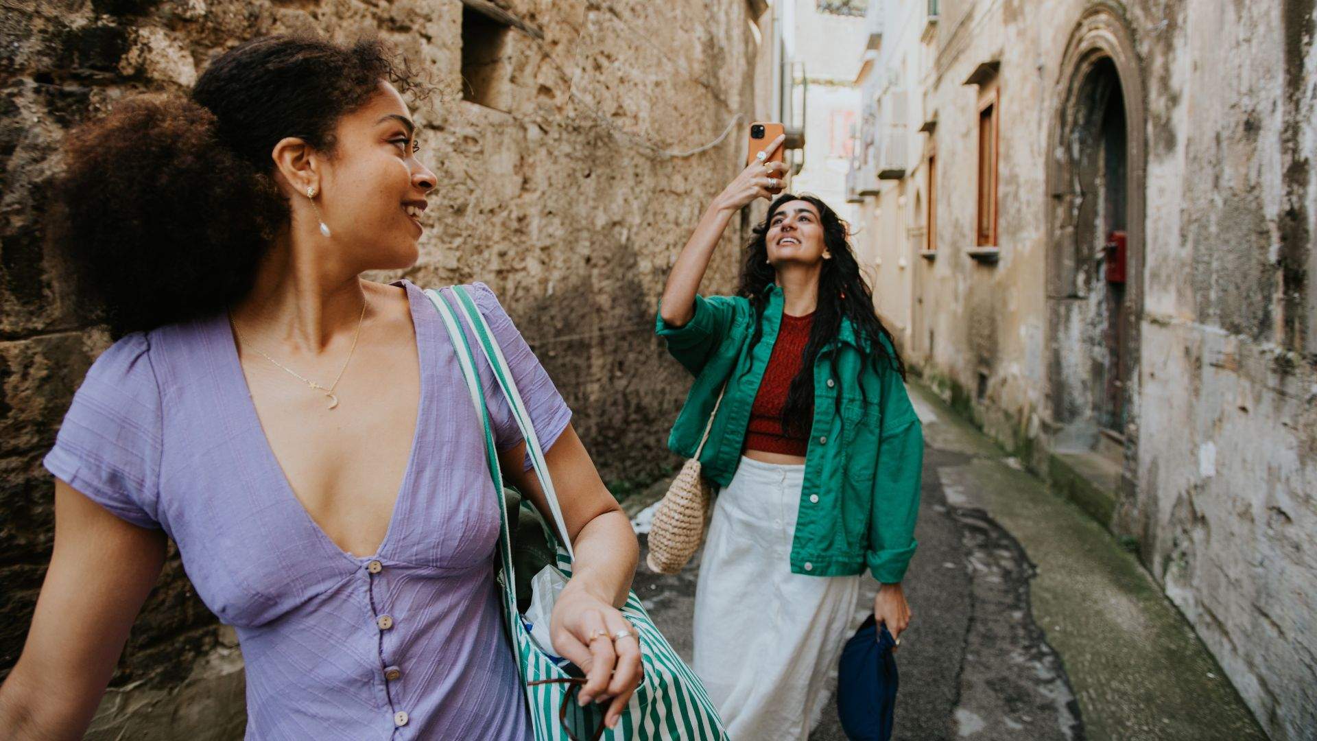 Eight International Travel Tips To Keep In Mind When Planning