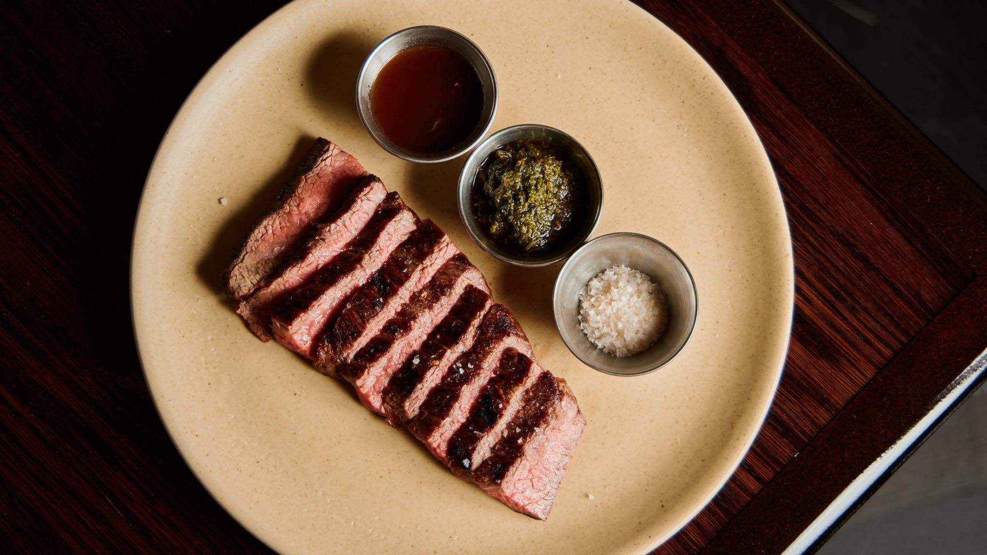 Lexy Restaurant and Bar