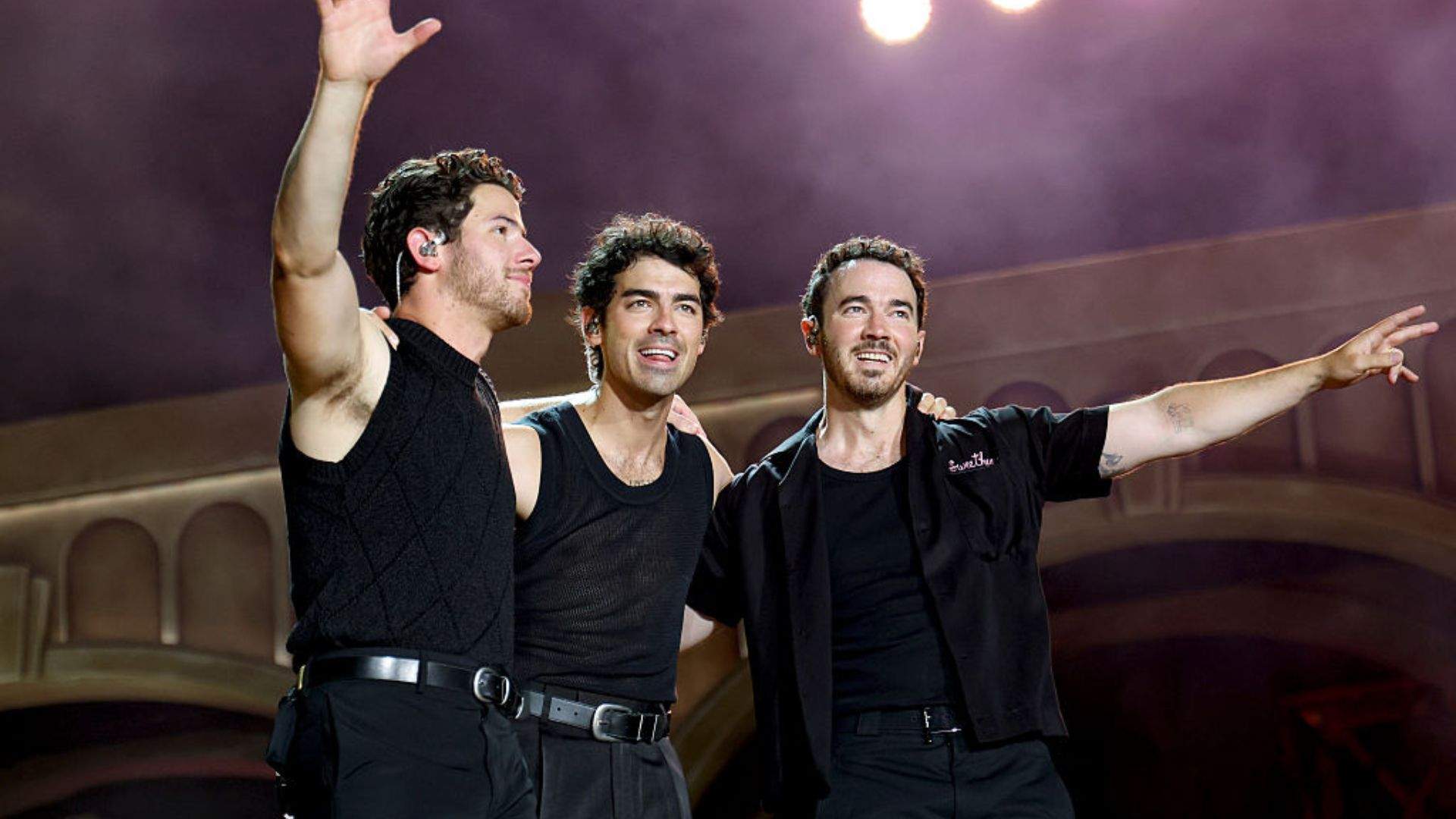 ICYMI: The Jonas Brothers and The Veronicas Just Reunited On Stage for the First Time Since 2008