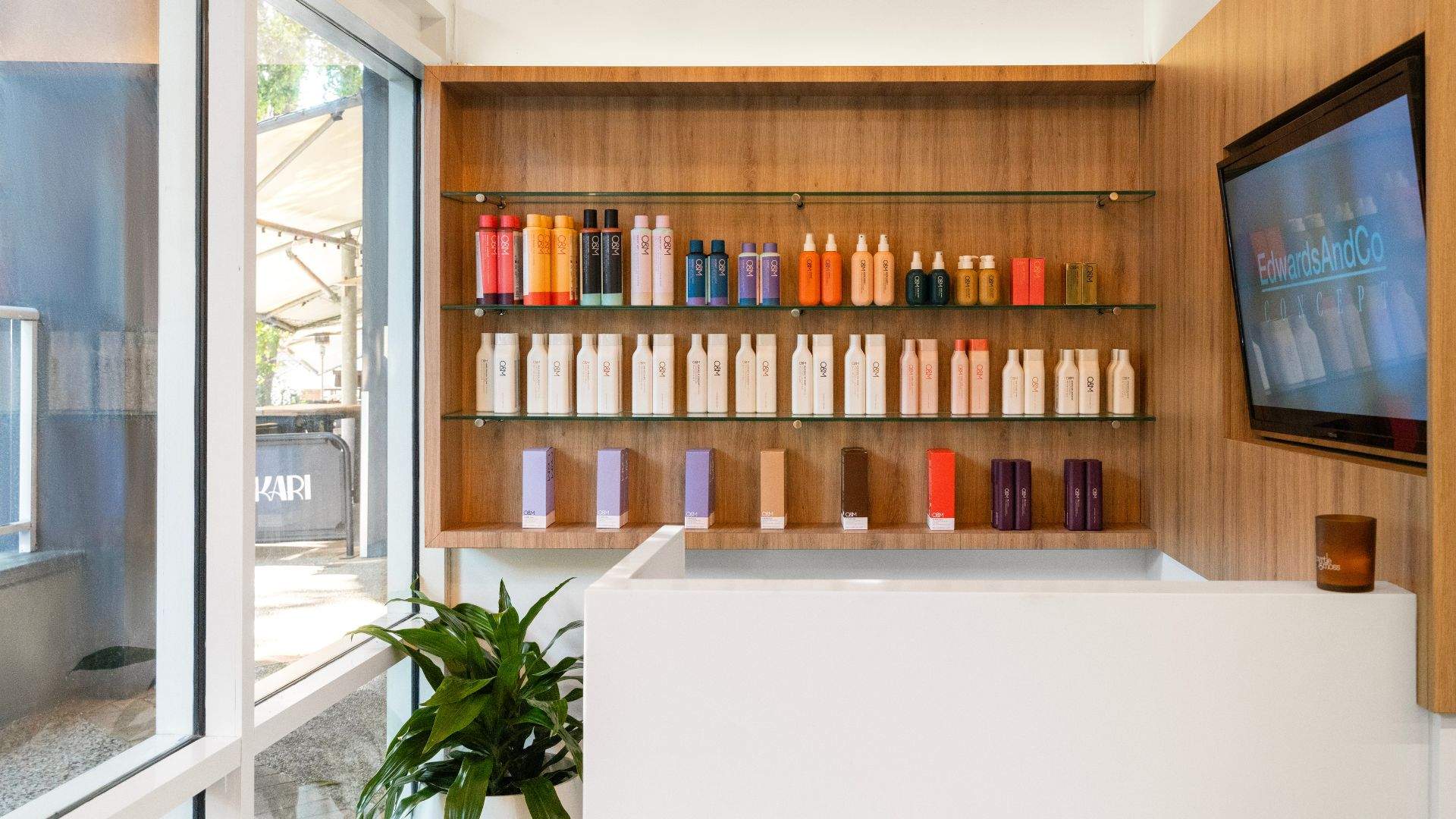 Brisbane's Second EdwardsAndCo Salon in Teneriffe is Their Most Intimate Space Yet
