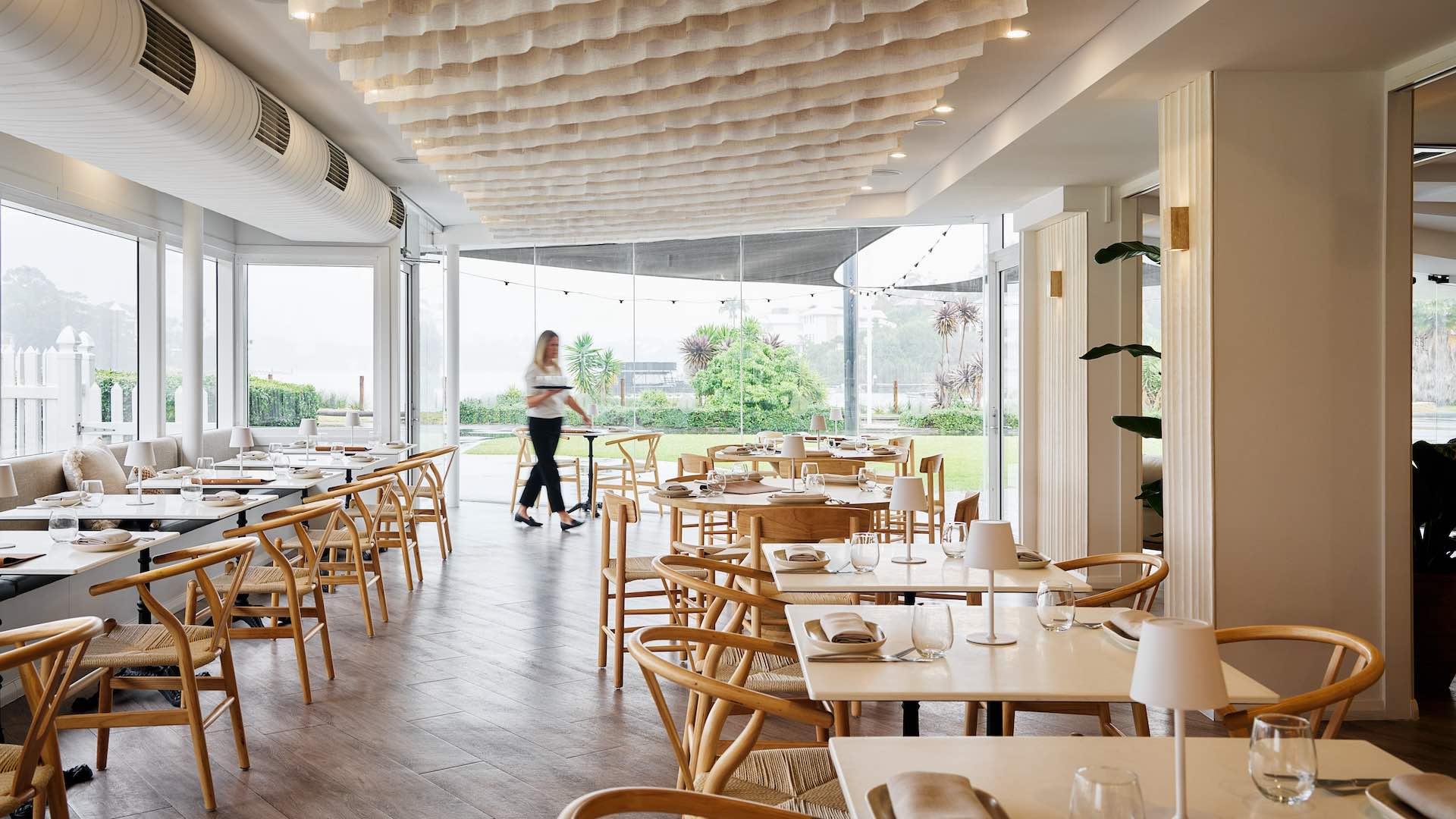 Jaaks Restaurant and Bar