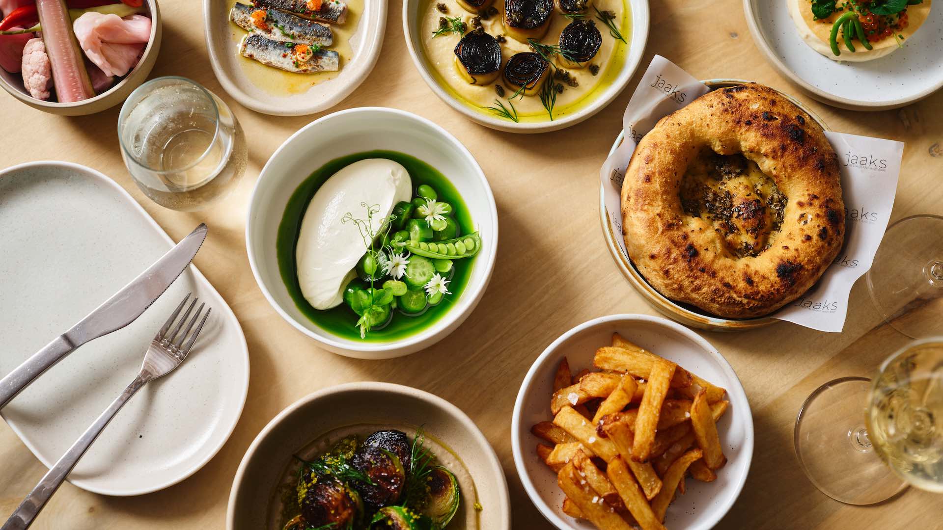 Jaaks Restaurant and Bar