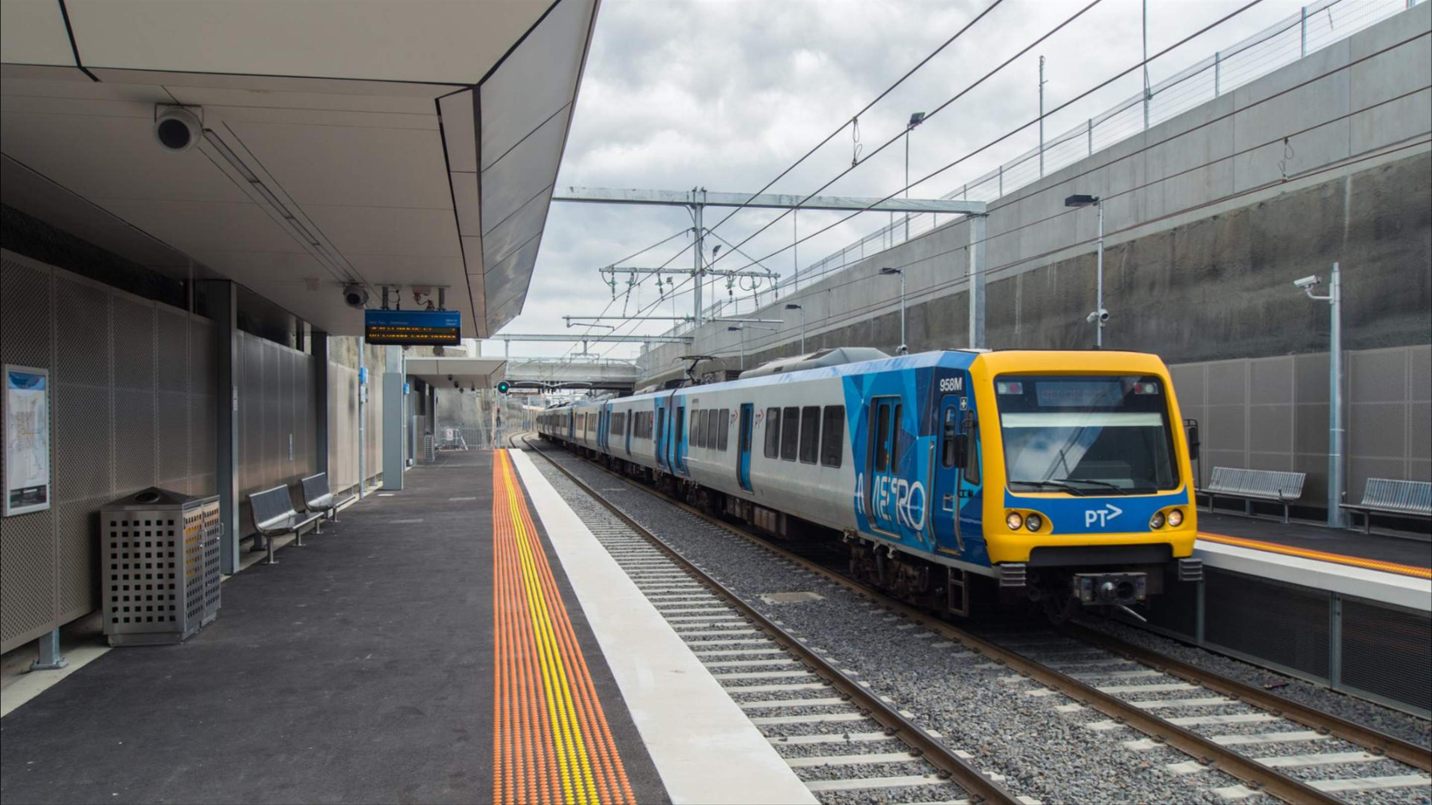 melbourne-metro-tunnel-opening-free-public-transport-weekends-this-summer