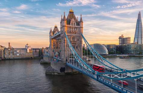 Still Saving for Euro Summer? You'll be Able to Fly Direct to London From Melbourne Starting Next Year