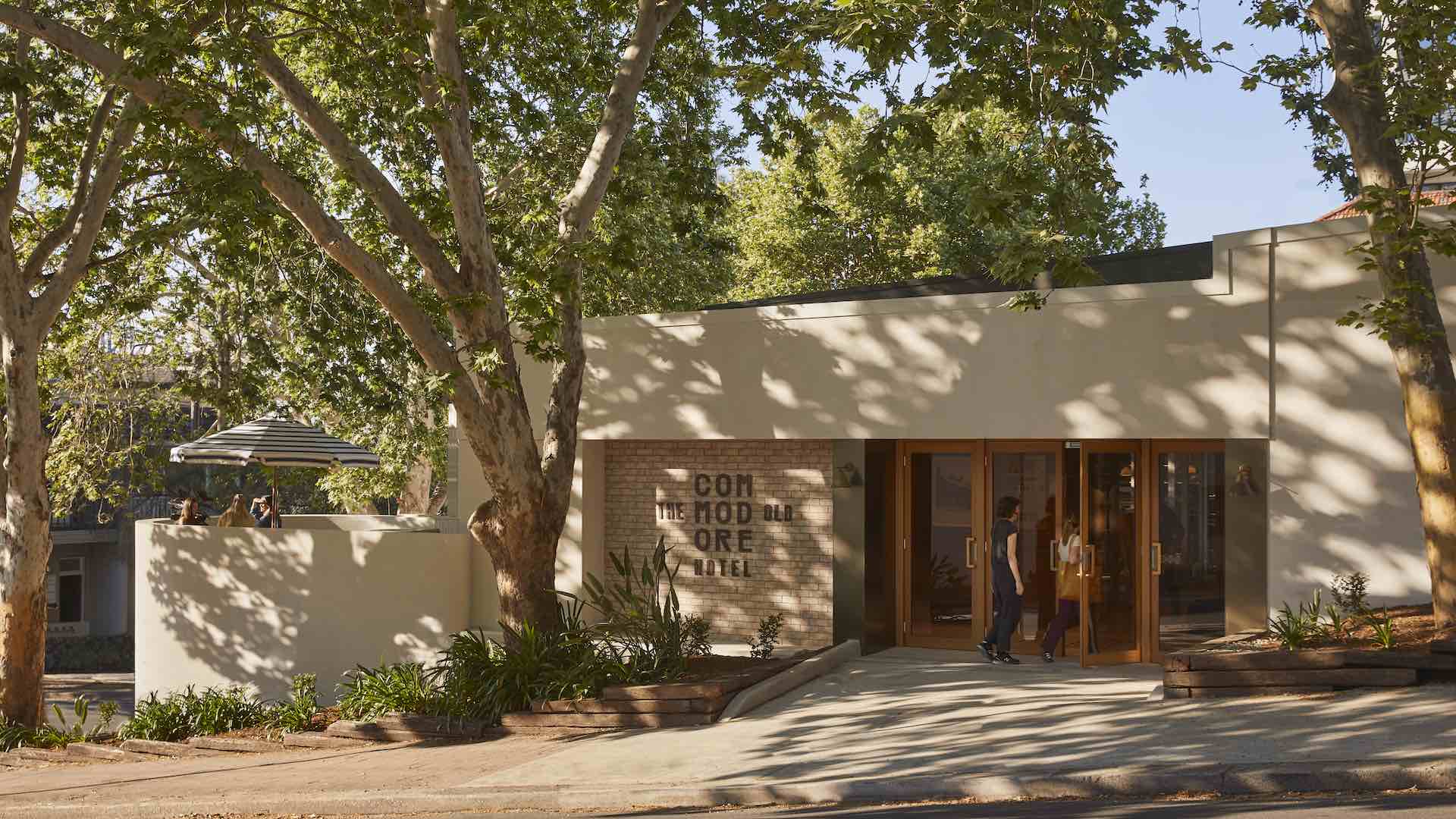 The Old Commodore Hotel