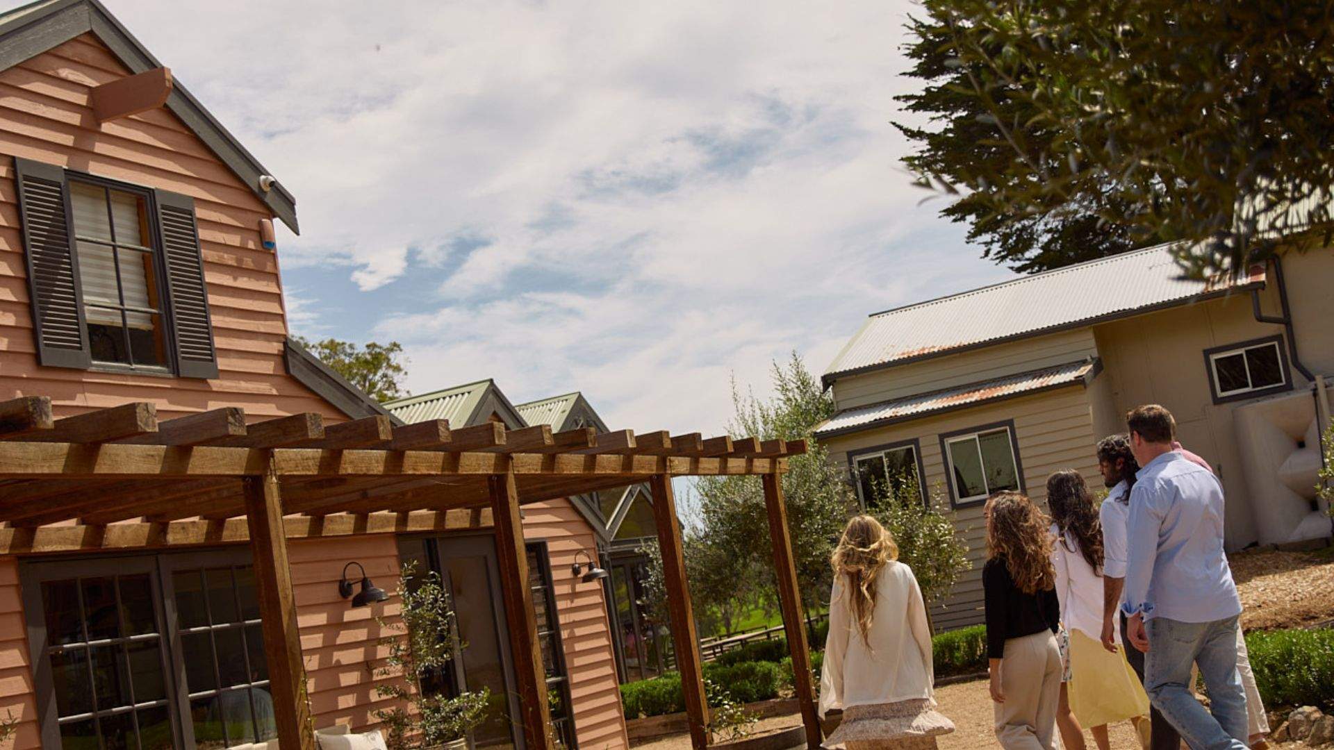 Gigi's Piazza, Red Hill Estate