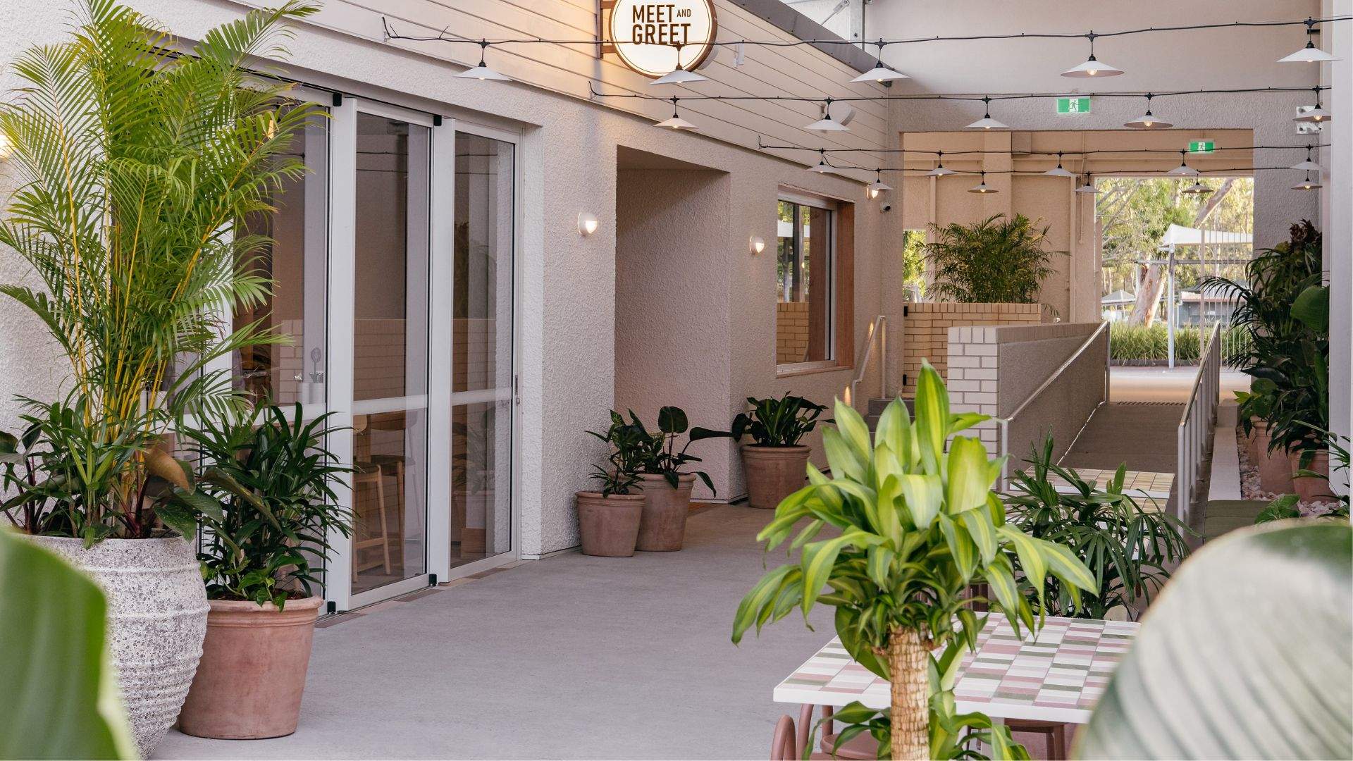 Bracken Ridge Tavern