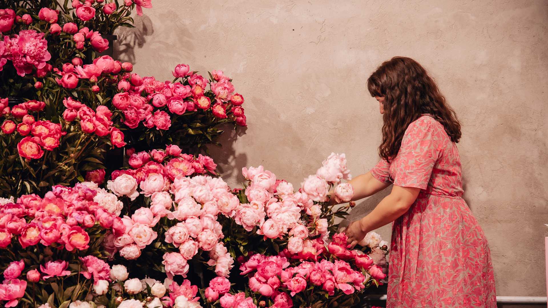 Hello Blooms Peony Party