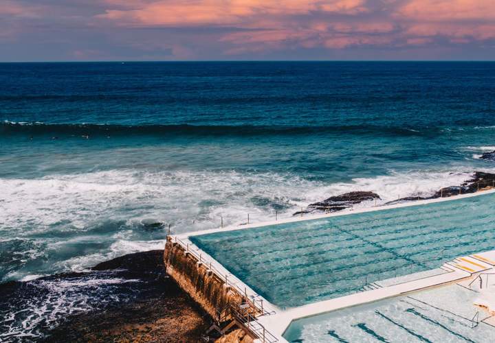 Background image for The Australian Red Cross Lifeblood is Calling For Urgent Blood Donations, Particularly O-Negative, In the Wake of Bondi Terror Attack