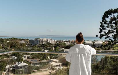 Background image for Drift Into Coastal Calm at Noosa's Reimagined Designer Sanctuary, Pairing Sun-Soaked Luxury with Resort-Style Amenities