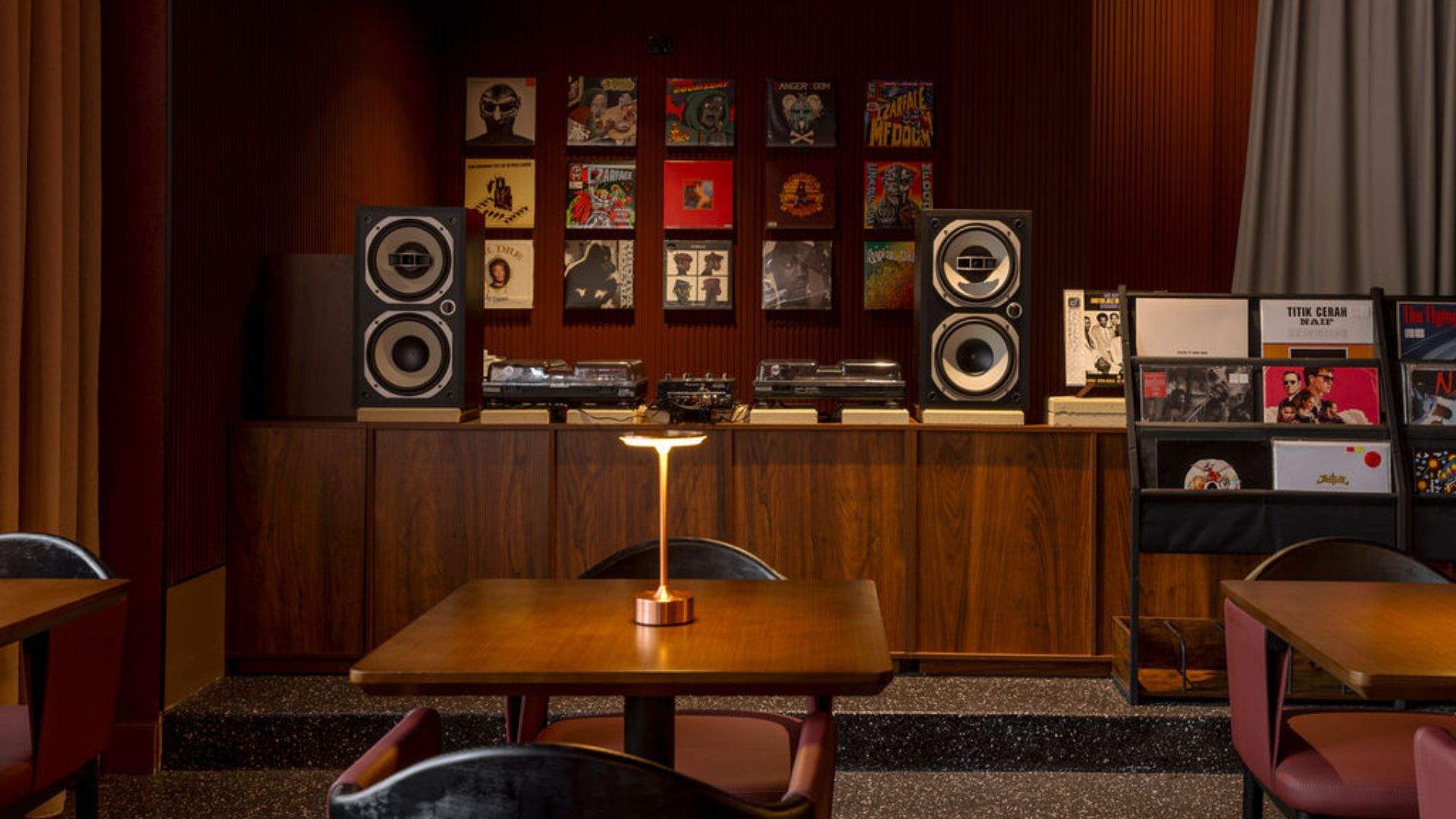 Common Cuts | Dining and Bar