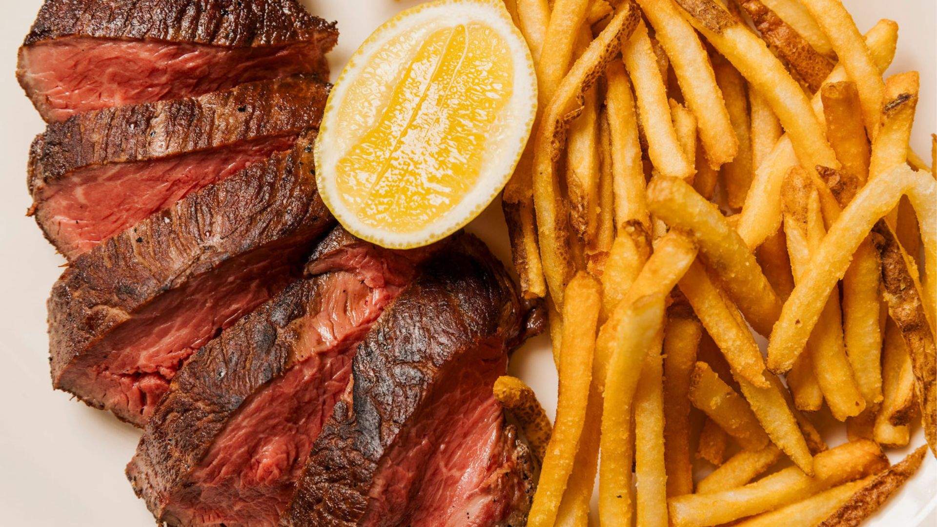 Common Cuts | Dining and Bar