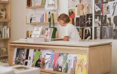 Background image for The Best Bookshops in Melbourne for 2026