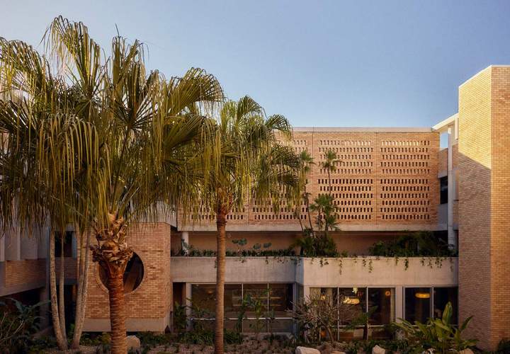 Background image for Now Open: Raes Expands Beyond Wategos with a Stylish New Byron Stay Complete with Rooftop Swims and Luxe Spa Sessions