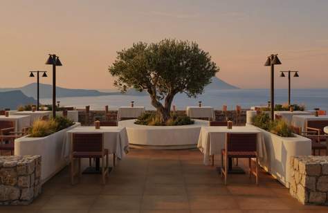 Coming Soon: Amid the Aegean Sea, Eréma Is Milos' Luxury All-Suite Island Escape, Combining Sun, Stone and Siga Siga