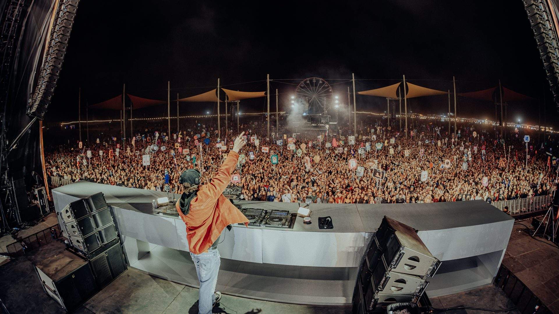 Crowd at Beyond The Valley festival
