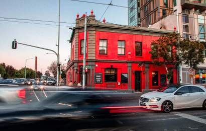 Background image for Coming Soon: Smith St Hotel Has Big Shoes to Fill — But It's Keeping The Gaso's Live Music Spirit Alive, Just with Upgraded Food