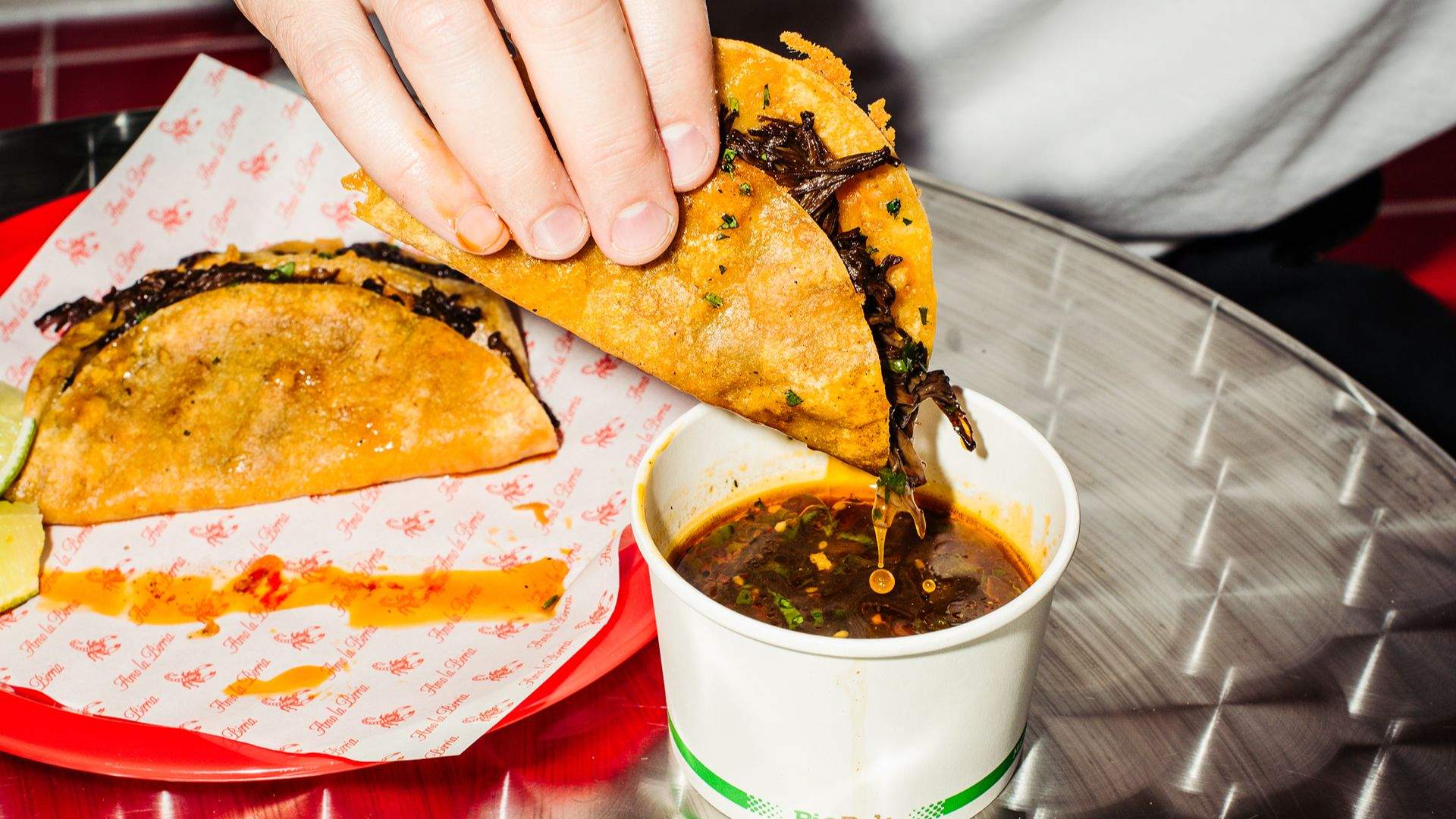 Famous Sydney Takeaway Spots to Try Right Now (and What to Order)
