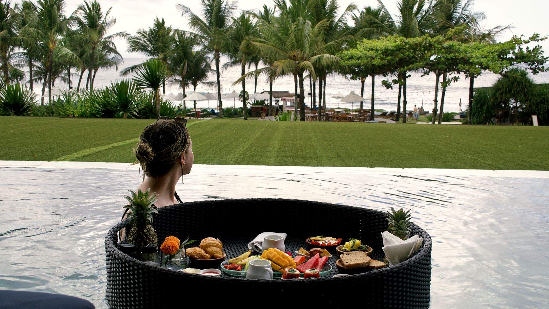 Hotel Komune and Beach Club Bali