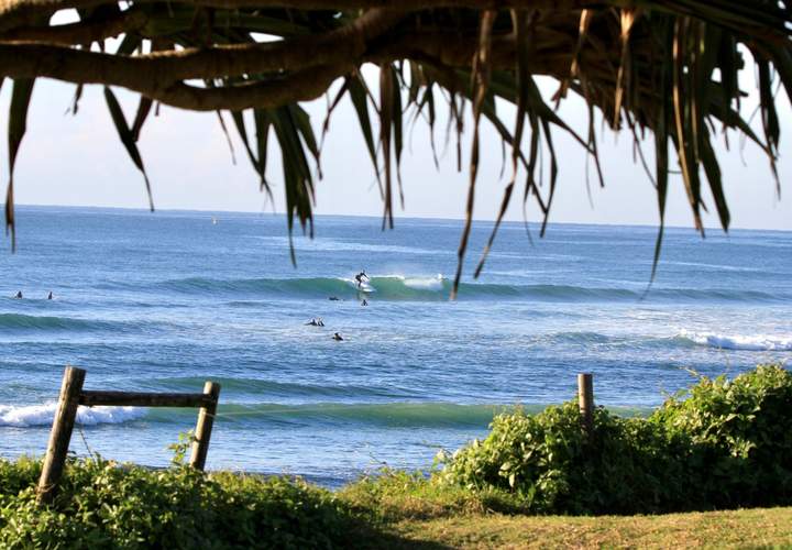Background image for Trade the Modern Wellness Routine for Waves at This Four-Night Surf Retreat Coming to Lennox Head by Way of Panama